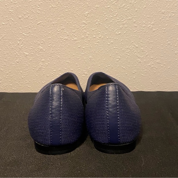 Corso Como Women's Navy Blue Slip On Ballet Flats Pointed Toe Size 6M - Picture 5 of 6